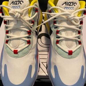 Nike AirMax React 270